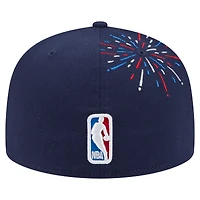 Casquette ajustée 59FIFTY Dallas Mavericks Americana Fireworks de New Era pour homme, bleu marine