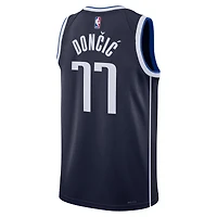 Maillot Jordan Brand Luka Doncic Navy Dallas Mavericks Swingman pour Homme - Statement Edition