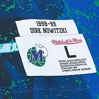 Men's Mitchell & Ness Dirk Nowitzki Blue Dallas Mavericks Hardwood Classics Player Burst Tank Top