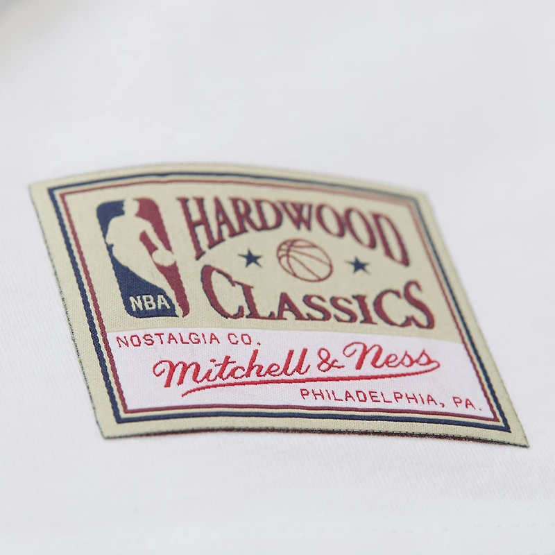 T-shirt blanc à imprimé craie Dallas Mavericks Hardwood Classics de Mitchell & Ness Dirk Nowitzki pour homme