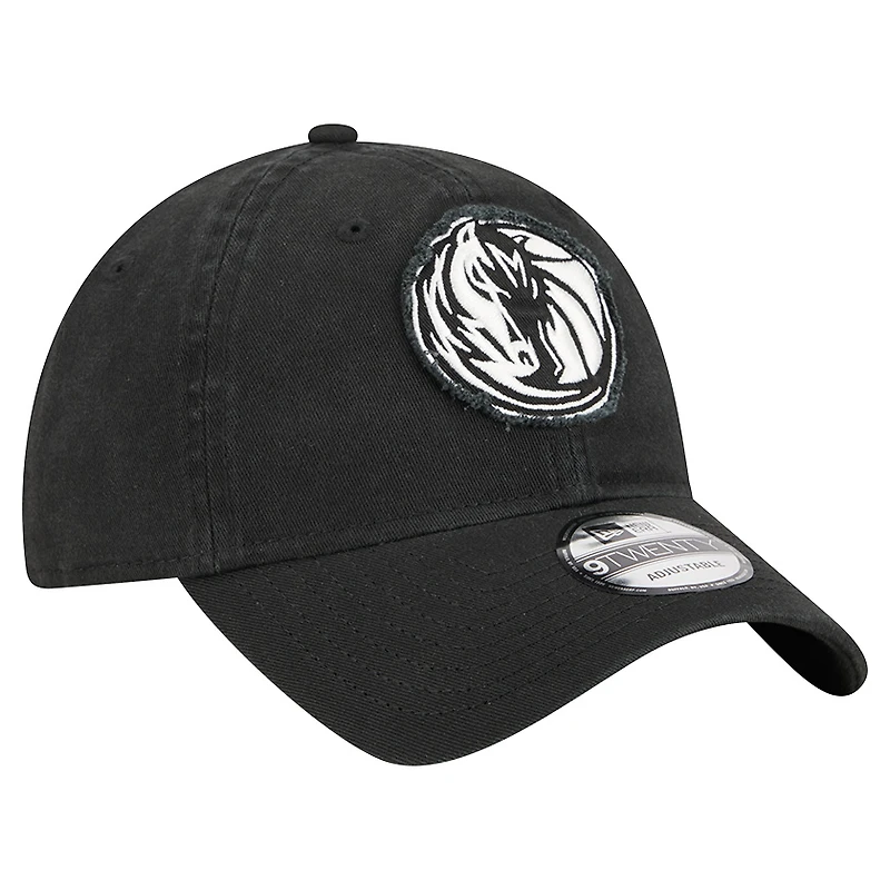 Men's New Era  Black Dallas Mavericks Stamp Fabric Applique 9TWENTY Adjustable Hat