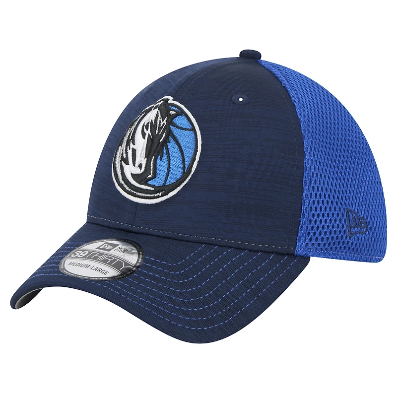 Casquette Active Tech Neo Flex 39THIRTY Dallas Mavericks bleue New Era pour homme