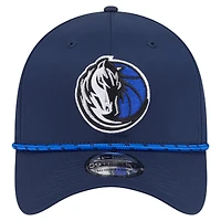 Casquette New Era bleue Dallas Mavericks Featherweight Poly Rope Flex 39Thirty pour homme
