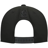 Men's New Era Dallas Mavericks Black On Black 9FIFTY Snapback Hat