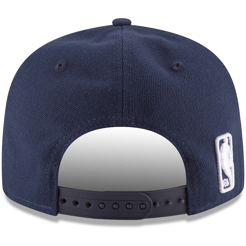 Casquette snapback New Era 9FIFTY pour homme, couleur officielle de l'équipe Dallas Mavericks, bleu marine