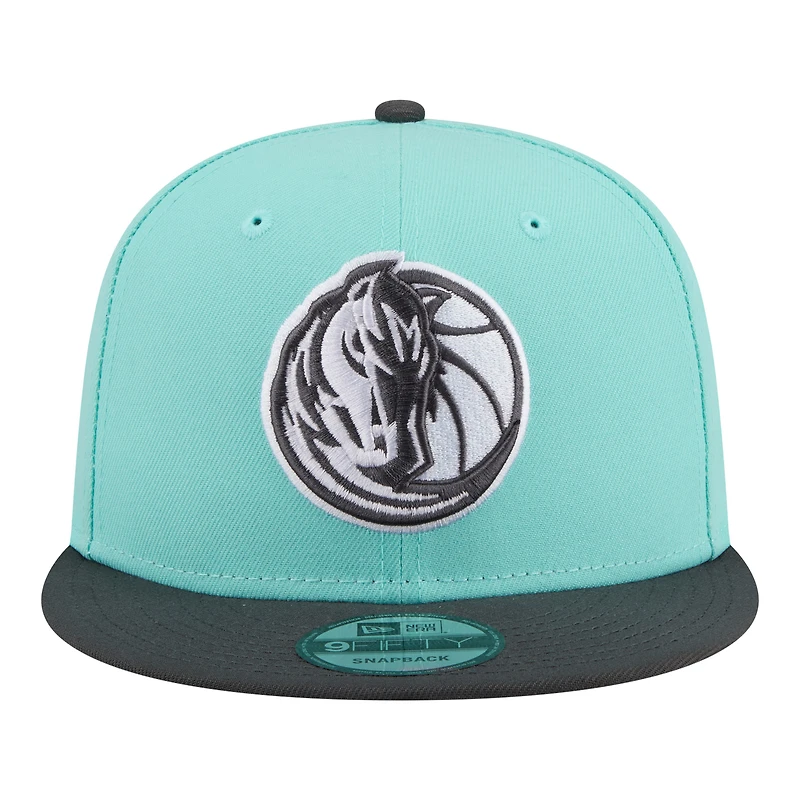 Men's New Era Turquoise/Charcoal Dallas Mavericks Color Pack Two-Tone 9FIFTY Snapback Hat