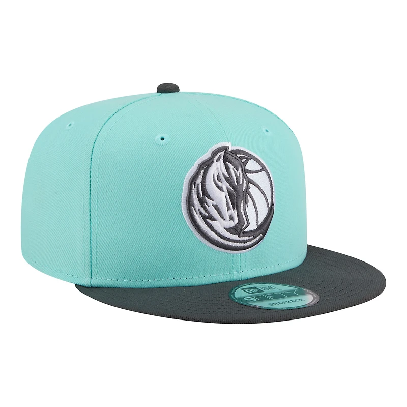 Men's New Era Turquoise/Charcoal Dallas Mavericks Color Pack Two-Tone 9FIFTY Snapback Hat