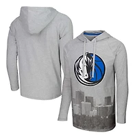 T-shirt à capuche manches longues Stadium Essentials gris chiné Dallas Mavericks Atrium Raglan pour hommes