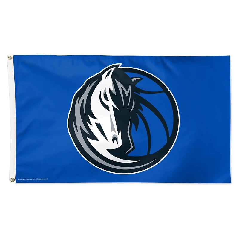 WinCraft Dallas Mavericks 3' x 5' Drapeau de luxe simple face avec logo de l'équipe principale