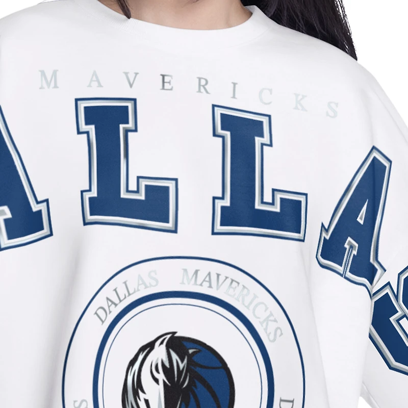 Sweat-shirt court en molleton français G-III 4Her pour femme par Carl Banks, blanc, Dallas Mavericks Bleachers
