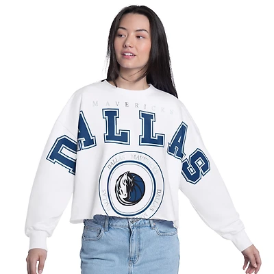 Women's G-III 4Her by Carl Banks  White Dallas Mavericks Bleachers Cropped French Terry Sweatshirt