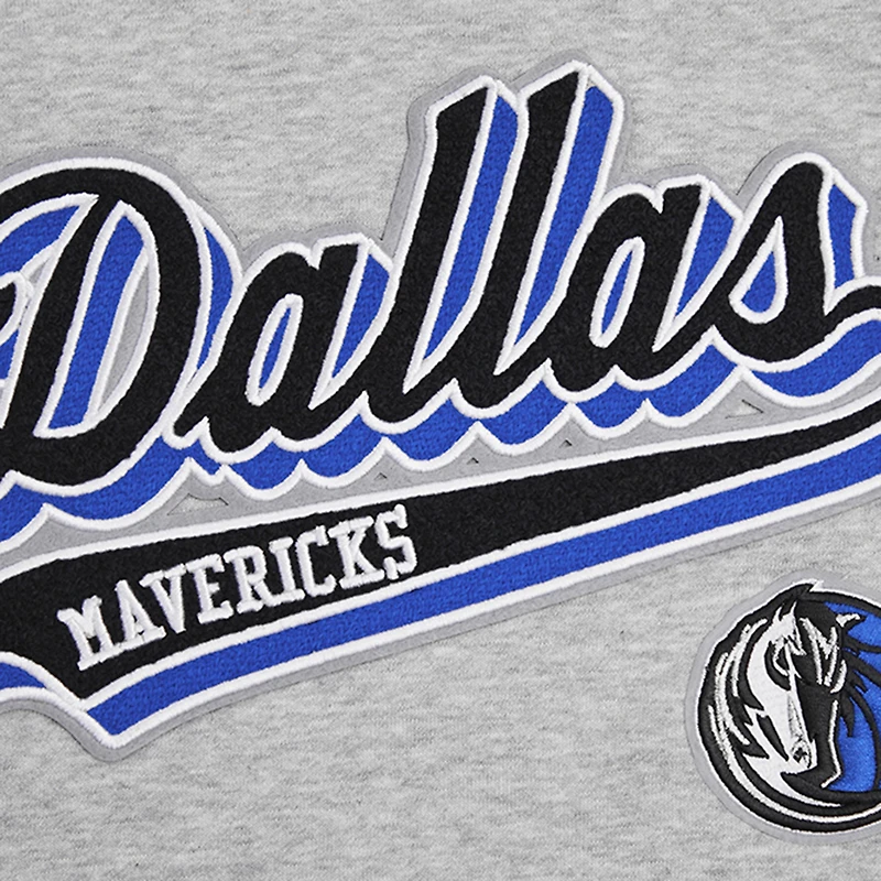 Sweat à capuche court Pro Standard pour femmes, gris chiné, Dallas Mavericks Script Tail