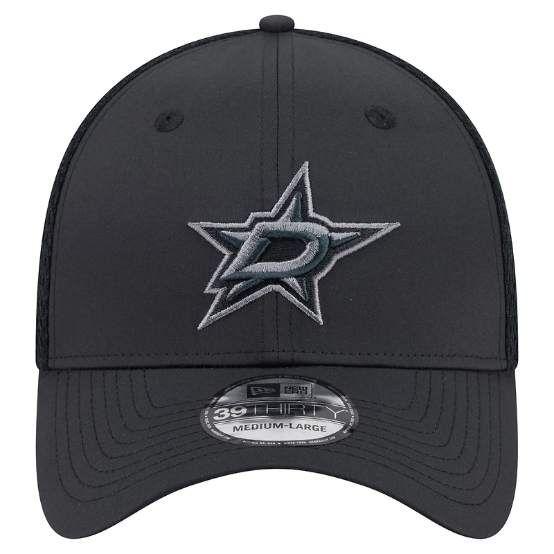 Men's New Era  Black Dallas Stars Blackout 39THIRTY Flex Fit Hat