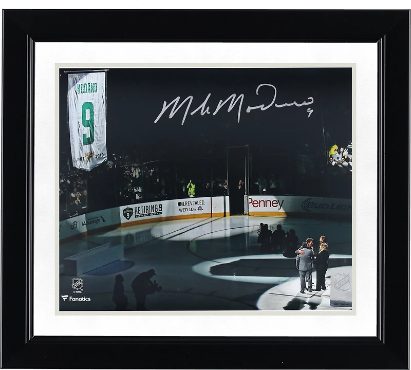 Mike Modano Dallas Stars Autographed 8" x 10" Jersey Retirement Night Photograph