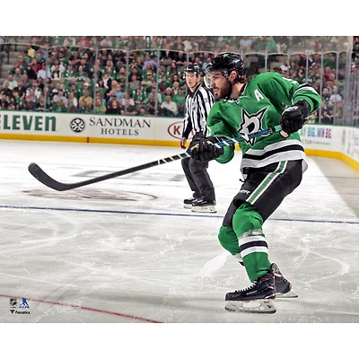 Tyler Seguin Dallas Stars Unsigned Green Jersey Shooting Photograph