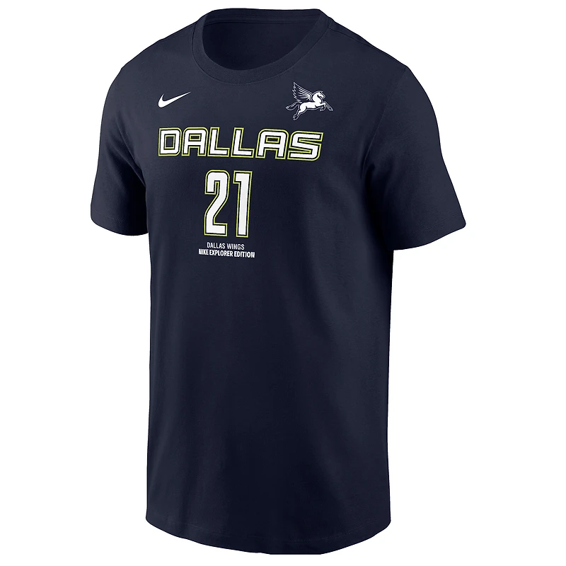 T-shirt Nike DiJonai Carrington bleu marine pour homme, édition Explorer, avec nom et numéro des Dallas Wings
