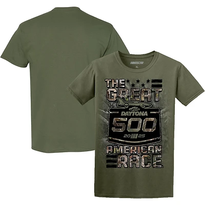 T-shirt camouflage TrueTimber pour homme avec drapeau à damier et motif sport vert Daytona International Speedway 2025 500