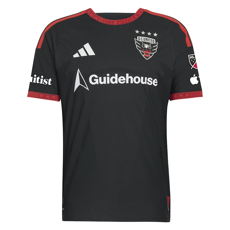 Maillot authentique adidas D.C. United 2026 noir et rouge avec patch de terrain pour homme