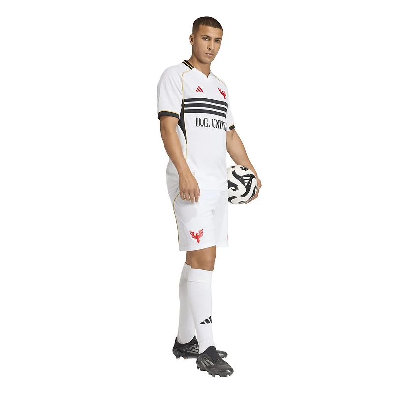 Short adidas blanc authentique D.C. United 2025 Archive Collection pour homme