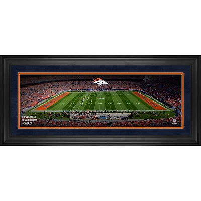 Photographie panoramique encadrée des Broncos de Denver (10" x 30") de l'Empower Field
