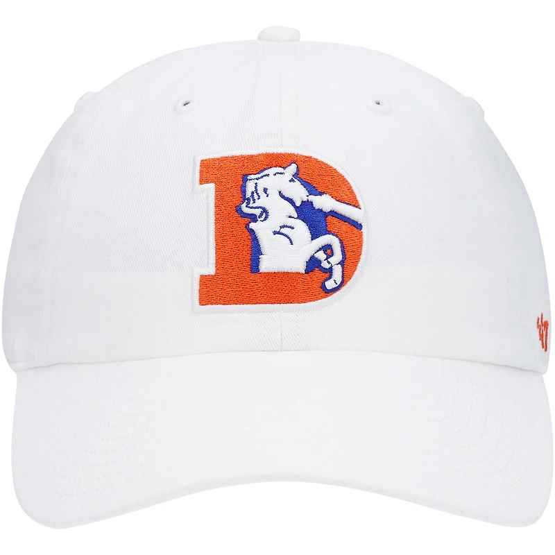 Casquette réglable Clean Up Legacy '47 pour hommes des Broncos de Denver, blanc