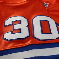 Maillot de joueur retraité authentique Mitchell & Ness Terrell Davis orange des Denver Broncos 1995 pour homme