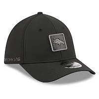 Casquette New Era Flex noire Denver Broncos 2026 NFL Training Camp 39THIRTY pour homme