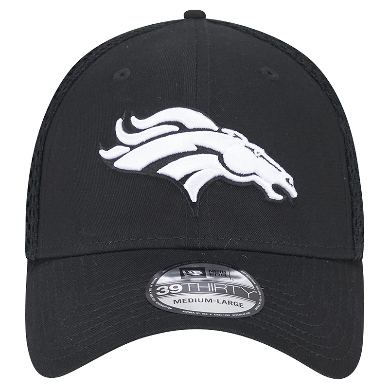 Casquette Main Neo 39THIRTY Flex noire des Denver Broncos de New Era pour homme