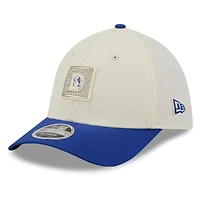 Men's New Era  Cream/Royal Denver Broncos 2026 NFL Training Camp 39THIRTY Flex Hat