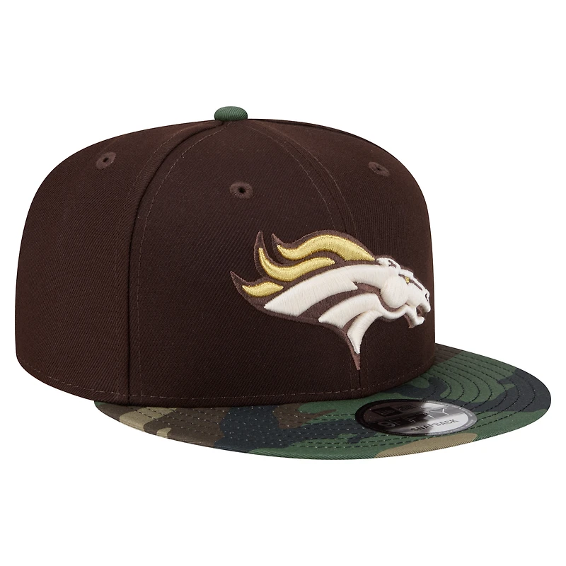 Casquette snapback New Era 9FIFTY pour homme, marron foncé, motif camouflage Denver Broncos Burnt Wood.