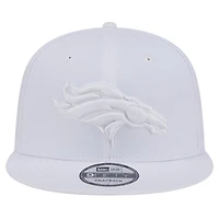 Casquette Snapback 9FIFTY Main Blanc sur Blanc Denver Broncos New Era pour homme