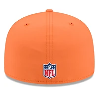 Casquette ajustée New Era orange Denver Broncos 2025 Sideline Quill Tech 59FIFTY pour homme