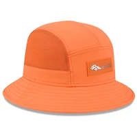 Bob orange New Era pour homme Denver Broncos 2025 Sideline