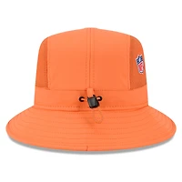 Bob orange New Era pour homme Denver Broncos 2025 Sideline