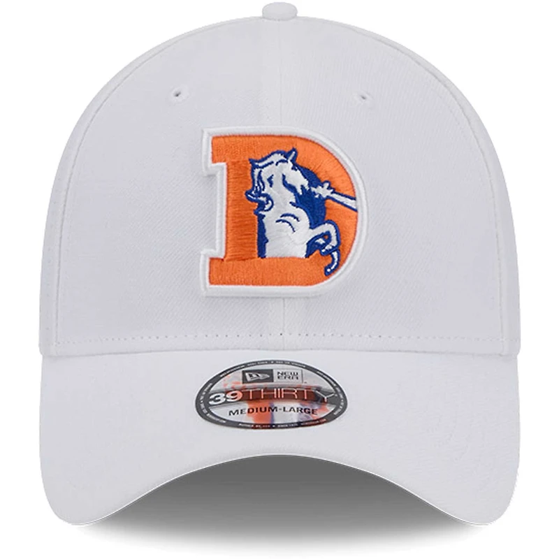 Casquette flexible 39THIRTY Throwback des Denver Broncos New Era pour hommes, blanche