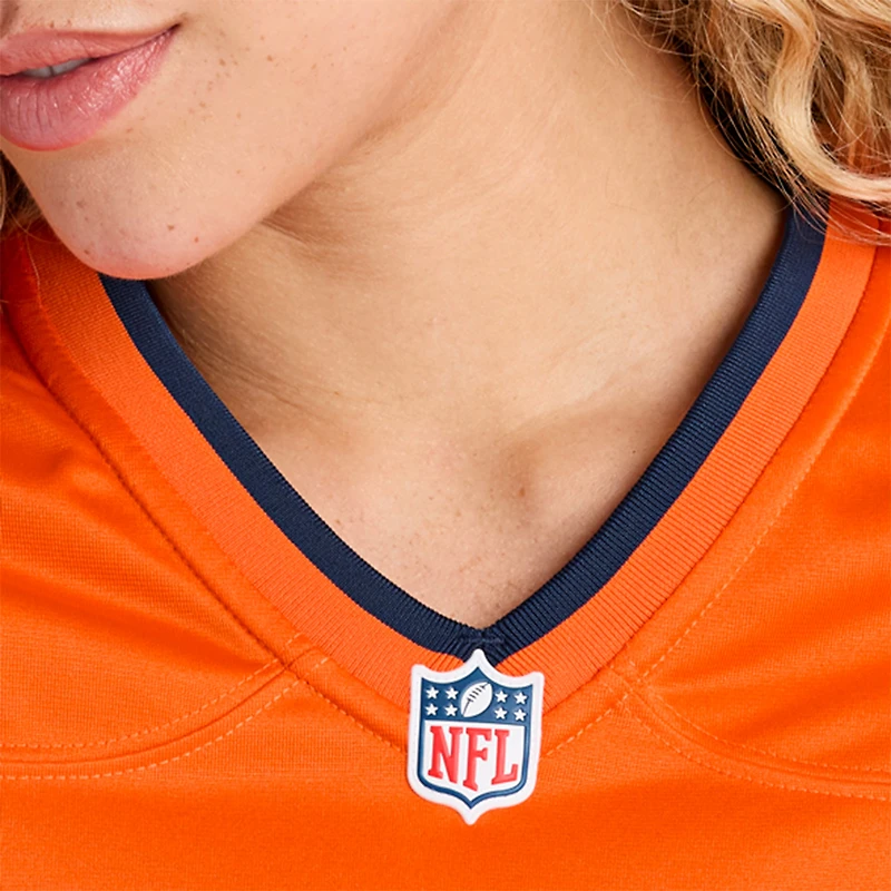 Maillot Nike J.K. Dobbins orange des Denver Broncos pour femme