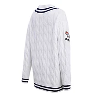 Pull à col en V Pro Standard blanc Denver Broncos Prep pour femmes