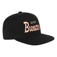 Youth Mitchell & Ness Black Denver Broncos Cream Team Script Snapback Hat