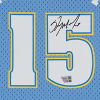 Maillot Swingman Mitchell & Ness bleu clair autographié par Carmelo Anthony des Denver Nuggets 2003-2004