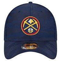 Casquette 39THIRTY Flex bleu marine Denver Nuggets Subtle Camo de New Era pour homme