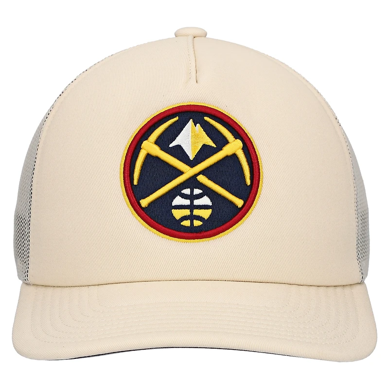 Casquette réglable crème Denver Nuggets Trucker Mitchell & Ness pour hommes