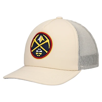 Casquette réglable crème Denver Nuggets Trucker Mitchell & Ness pour hommes