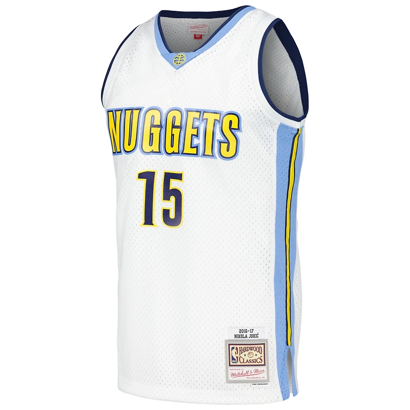 Maillot Swingman Mitchell & Ness Nikola Jokic Denver Nuggets 2016/17 blanc pour homme