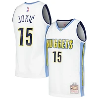 Maillot Swingman Mitchell & Ness Nikola Jokic Denver Nuggets 2016/17 blanc pour homme