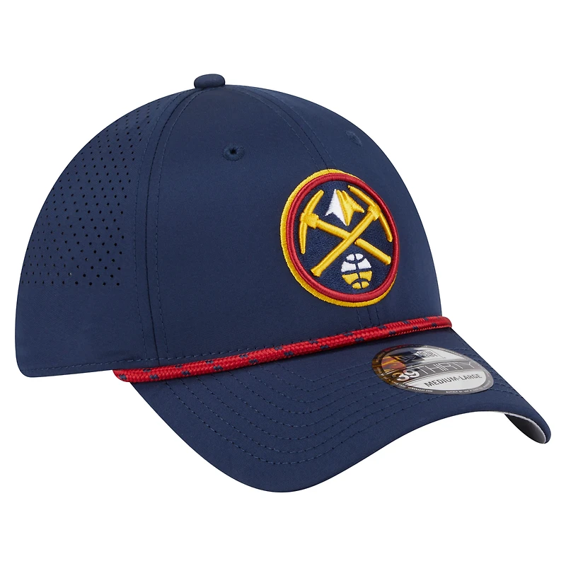 Casquette New Era bleu marine Denver Nuggets Featherweight Poly Rope Flex 39Thirty pour homme