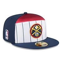 Casquette ajustée New Era 59FIFTY pour homme, blanche et marine, Denver Nuggets, collection NBA 2025 Tip Off.