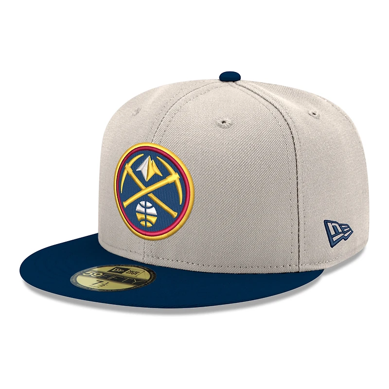 Casquette ajustée New Era 59FIFTY Chrome Denver Nuggets blanche et marine pour homme