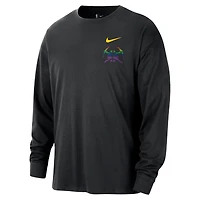 T-shirt à manches longues Nike Denver Nuggets noir pour homme, édition City 2025/26, logo essentiel Remix
