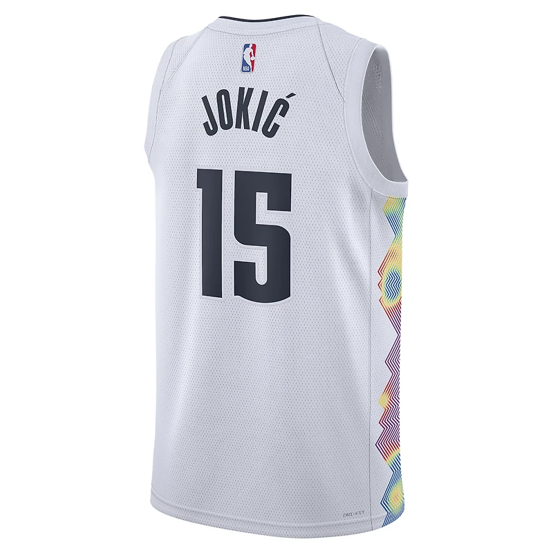 Maillot de joueur Nike Nikola Jokic blanc unisexe des Denver Nuggets 2024/25 Swingman - Édition City