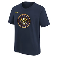 T-shirt Nike bleu marine Denver Nuggets pour enfant avec logo essentiel de l'équipe